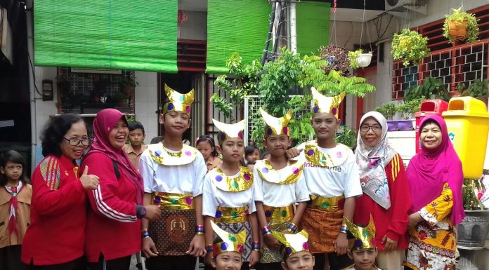 SDN Banyu Urip IX/563 Surabaya Gelar Ujian Praktek Seni Dan Budaya Untuk Siswa Kelas VI