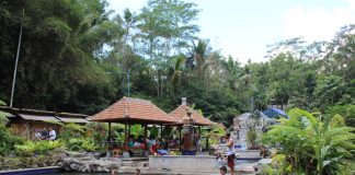 Manfaat Berendam Air Panas Belerang Di Wisata Eka Tirta Tabanan