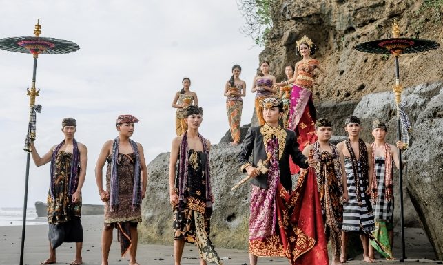 Awali Program Kerja di Tahun 2021, Teruna Teruni Bali Gelar Charity Photoshoot
