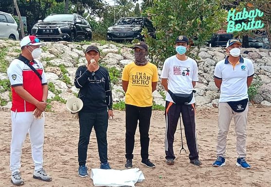 Peringati Satu Dasawarsa, Indo Pajero Community Bali Gelar Bersih Pantai di Awal Tahun 2021