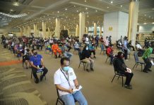 Jalani Vaksinasi Tahap 2, Wujud Cegah Covid-19 Petugas Bandar Udara Internasional I Gusti Ngurah Rai Bali