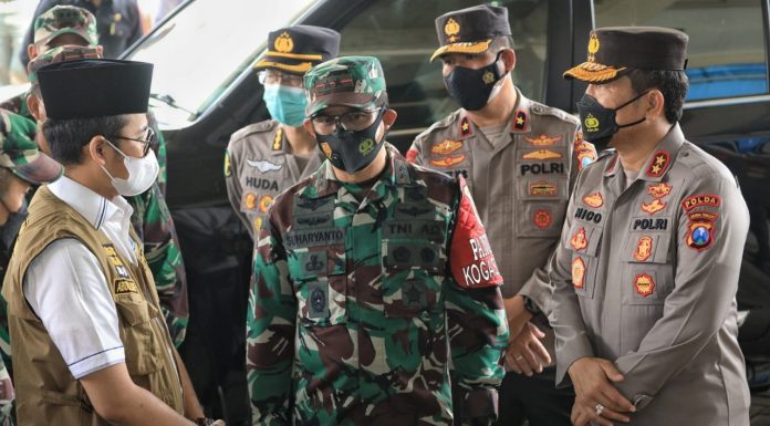 Kapolda Jatim dan Forkompinda Lakukan Manajemen Krisis guna Antisipasi Covid-19