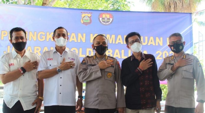Polda Bali Gandeng SMSI Bali Gelar Pelatihan Jurnalistik Bagi Kehumasan Polres se-Bali
