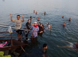Ternyata Ini Manfaat Seringnya Berendam di Laut, Baca Informasinya!!