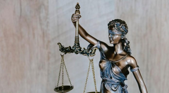 Perempuan Indonesia di Mata Hukum dan Partisipasinya dalam Politik