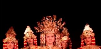 Komunitas Perempuan Menari Semangat Lestarikan Tarian Tradisional Indonesia