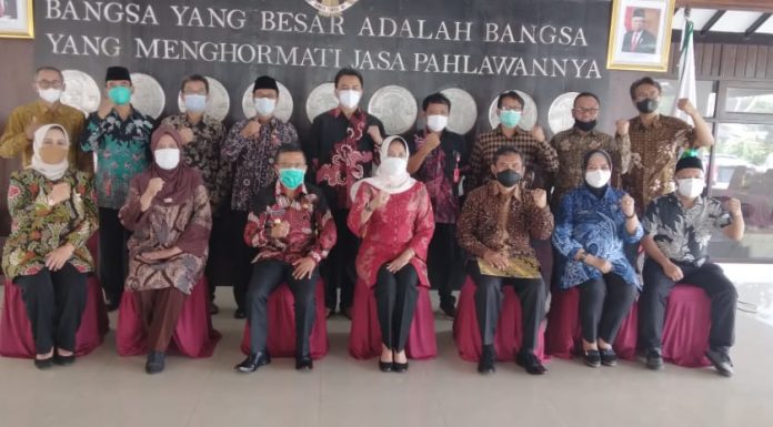 Ketua Dewan Pendidikan Kota Batu Siap Menjawab Tantangan Wali Kota Batu