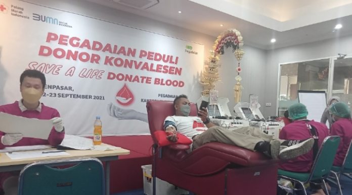 Apresiasi Karyawan Pendonor Plasma Konvalesen, Pegadaian Kanwil VII beri Emas