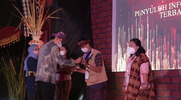 PIP terima Penghargaan, Kominfo: Pahlawan Komunikasi Publik di Tengah Pandemi