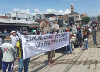 Imbas Surat Somasi, Ratusan Warga Desa Sidomulyo Demo Hotel GC