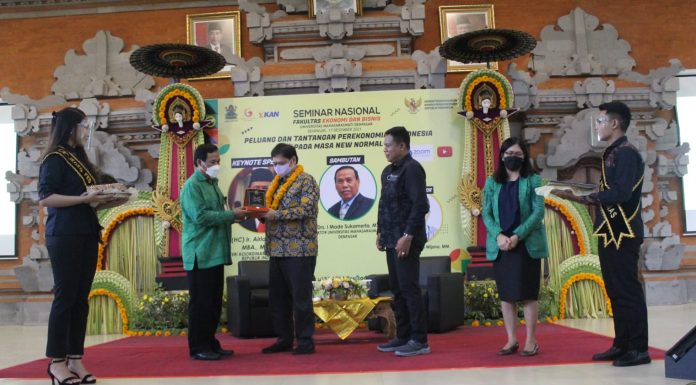 Fakultas Ekonomi dan Bisnis Universitas Mahasaraswati Denpasar hadirkan Menteri dalam Kuliah Umum sebagai Pembicara