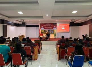 Perkuat Literasi Budaya, Fakultas Hukum Dwijendra University hadirkan Penglingsir Puri Agung Jro Kuta