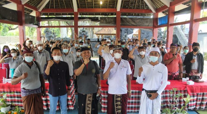 Turut Kembangkan Desa Wisata, Fakultas Hukum Universitas Mahasaraswati Denpasar gelar Aksi Sosial