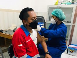 Tingkatkan Pelayanan, PLN beri Vaksin Booster seluruh Pegawai