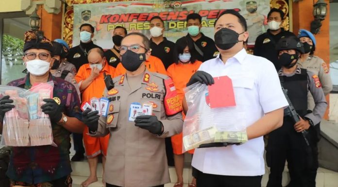 Empat Pelaku Penipuan Pengganda Uang Diamankan Polisi