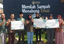 Peduli Pendidikan, Pegadaian Beri Beasiswa Anak-anak Pengurus Bank Sampah Binaan