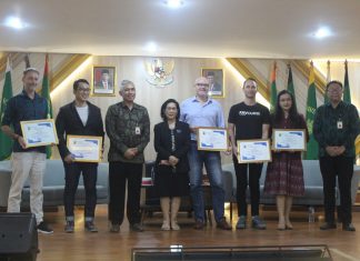 Kunjungi FH Unmas Denpasar, Empat Pelaku Usaha beri Literasi dan Edukasi Digital Nomads