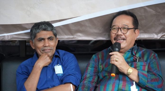 Wagub Cok Ace Hadiri Acara Kritik Buku Umar Ibnu Alkhatab