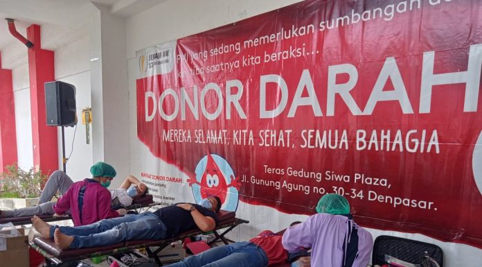 Kolaboraksi Donor Darah oleh TVRI Bali-SBC Bali-FSP Parekraf Bali