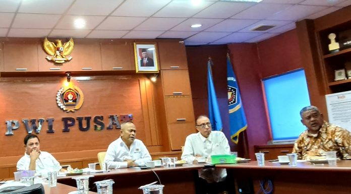 Rapat Pleno PWI Pusat Terima Surat Pengunduran Diri Dua Wartawan Lampung