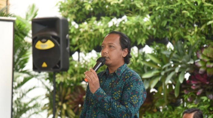 Dilematik Implementasi Pelarangan Kepala Desa atau Sebutan lain dalam Partisipasi Pemilu