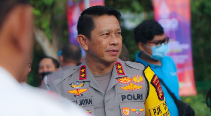 Kapolda Bali Hadiri Parade Konversi Sepeda Motor BBM ke Listrik