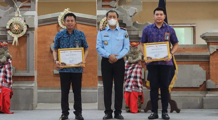 PT. Pegadaian Kantor Wilayah VII Denpasar Raih Penghargaan PRISMA dari Kemenkumham