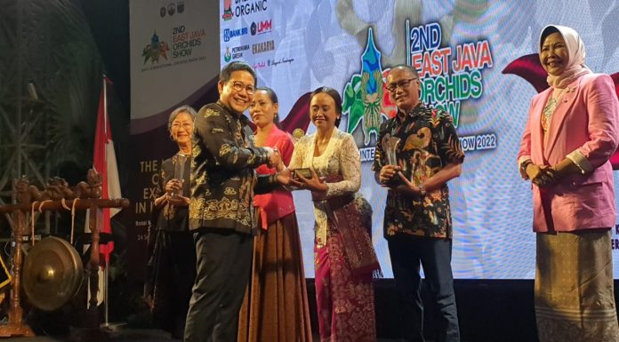 Perhimpunan Anggrek Indonesia Provinsi Bali Tampilkan Anggrek Lenjong dalam Ajang EJOS 2022 di Batu