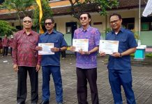 Peringati HUT ke-73, Yayasan PR Saraswati Tabanan beri Apresiasi Guru dan Murid Berprestasi