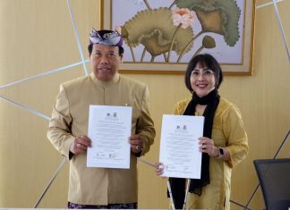Siapkan Standar Penilaian Penguasaan Bahasa Inggris, Unmas Denpasar Teken MoU bersama IIEF