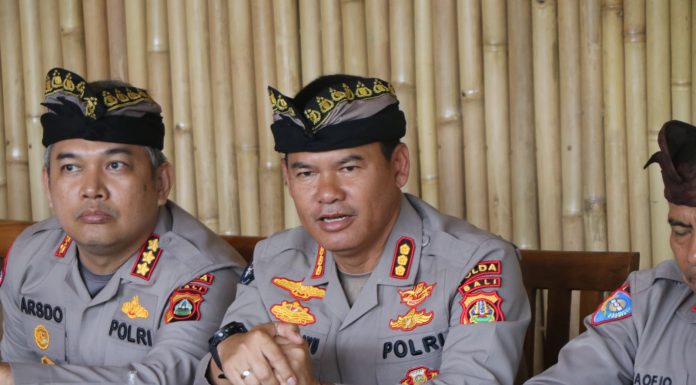 Jumat Curhat, Polda Bali Datangi Celuk Swing and Luwak Coffee