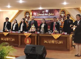 Gelar Yudisium, Fakultas Hukum Unmas Denpasar Luluskan 96 Sarjana Hukum dan 11 Magister Hukum