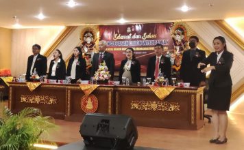 Gelar Yudisium, Fakultas Hukum Unmas Denpasar Luluskan 96 Sarjana Hukum dan 11 Magister Hukum