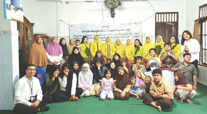 Peringati Hut Ke-122, PT Pegadaian Kanwil VII Denpasar Bantu Anak Yatim