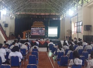 Penuhi Tugas KKN Tematik, Fitriah Sari Supu sampaikan UU ITE