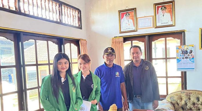 Fokus Pemetaan Potensi Desa, Mahasiswa FH Unmas Laksanakan KKN Alternatif di Desa Lumbung Selemadeg Barat Tabanan