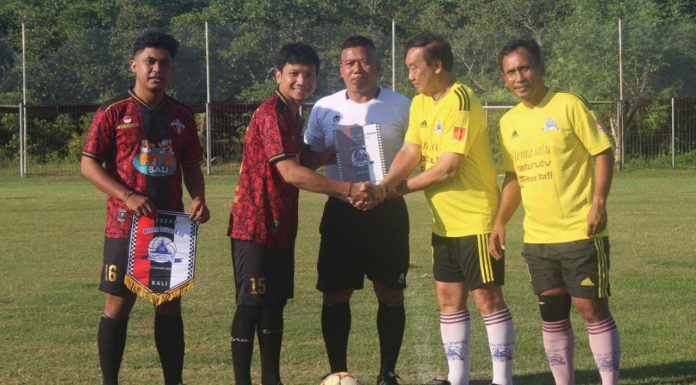 Fun Football: Sempat Keteteran, Legend Mitra Devata akhirnya bisa Menangkan Pertandingan Melawan Gapes FC