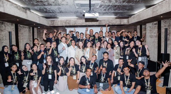 Premier Group Menggelar Konvensi Meriah dalam Perayaan Hari Jadi ke-13