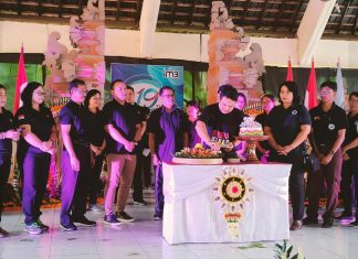 Ray Peni dan Lolot Meriahkan HUT SMK Negeri 2 Tabanan ke-19