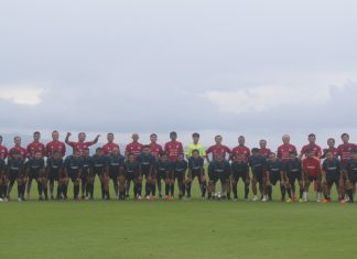 Fun Football: Legend Mitra Devata Jungkal AT Farmasi Solo 9-1 di Lapangan Bali United Training Centre