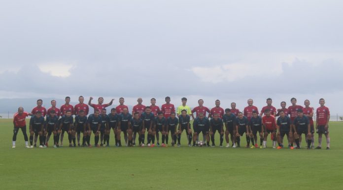 Fun Football: Legend Mitra Devata Jungkal AT Farmasi Solo 9-1 di Lapangan Bali United Training Centre