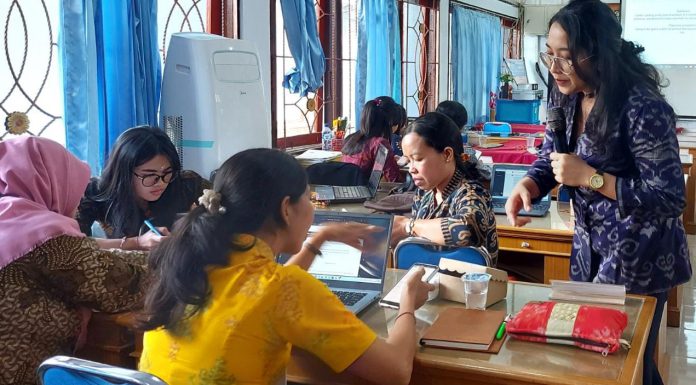 Prodi Pendidikan Biologi Unmas Denpasar Gelar Pendampingan Penyusunan Instrumen Keterampilan Berpikir Kritis dan Kemandirian Belajar