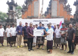 PLN Bantu Revitalisasi Pura Dalem Segara Batubulan