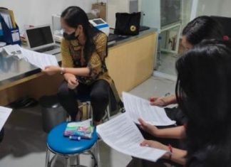 Gandeng Apotekku Group, Fakultas Farmasi Unmas Denpasar gelar Pengabdian Masyarakat