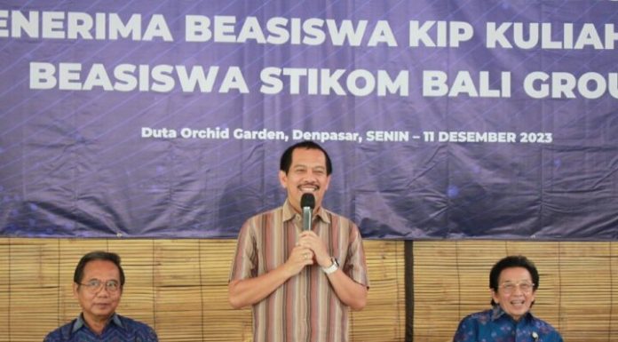 Dua Tokoh Pendidikan Bali Dukung Dadang Hermawan ke DPR RI