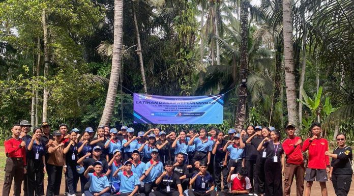 Gelar LDK OSIS, Wakasek Kesiswaan SMK Negeri 3 Tabanan: Pengurus OSIS Harus Memiliki Inteligensi dan Etos Kerja