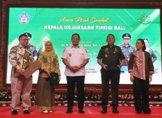 Pj. Gubernur Bali Hadiri Pisah Sambut Kepala Kejaksaan Tinggi Bali