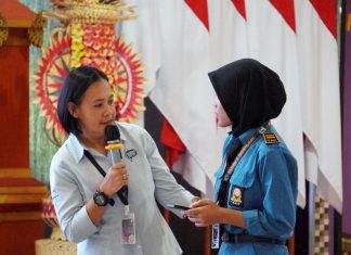 Sambut Hari Pendidikan Nasional, PLN Beri Edukasi Siswa-siswi SMKN 1 Nganjuk di Bali