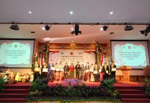 118 Mahasiswa Fakultas Hukum Dwijendra University Denpasar Ikuti Prosesi Yudisium