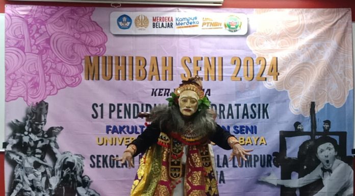 Lestarikan Nilai Budaya, Program Studi Pendidikan Sendratasik FBS UNESA dan Sekolah Indonesia Kuala Lumpur gelar PKM Internasional